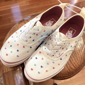 NWT…..Girls Van’s sneakers